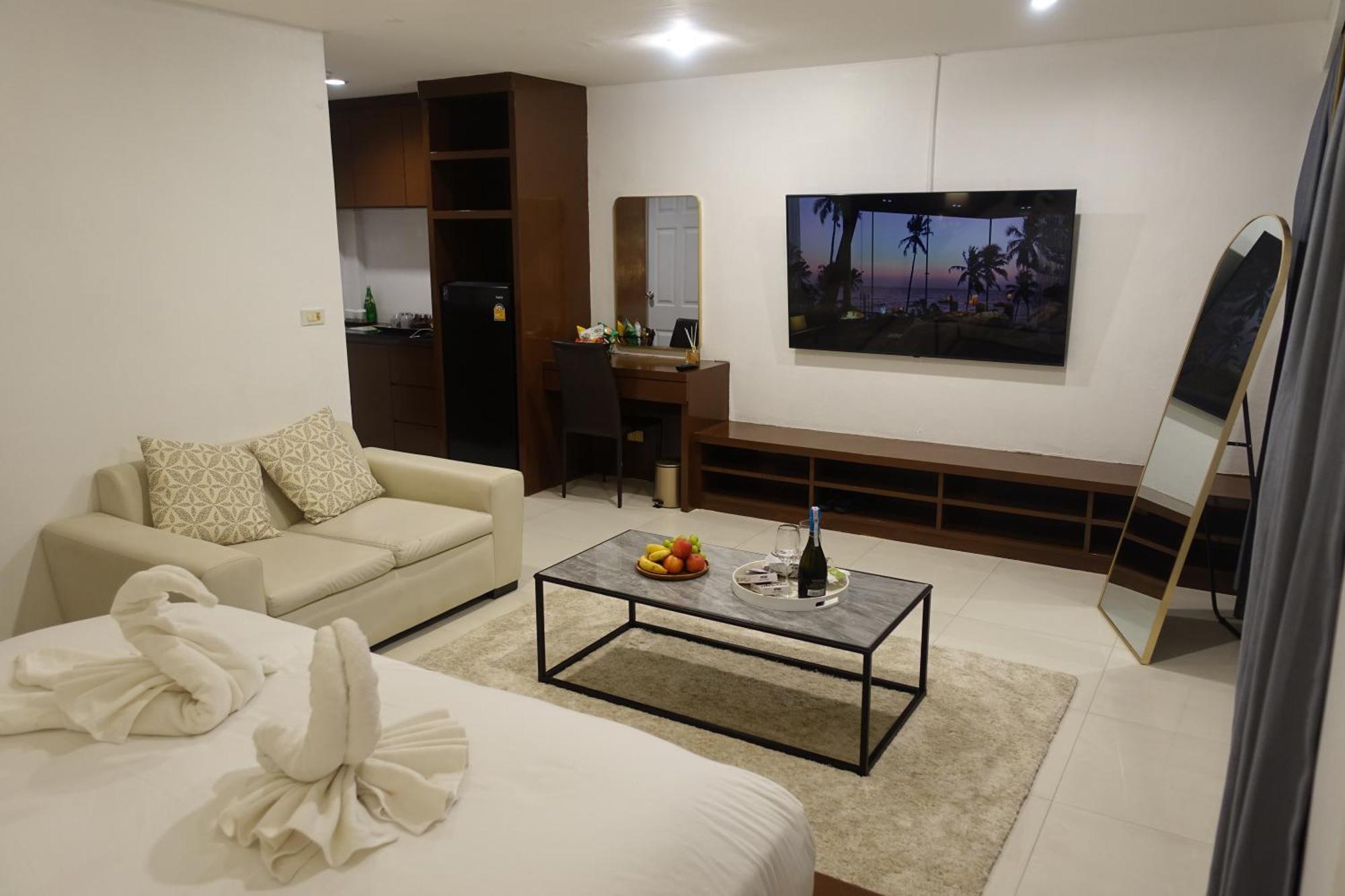 Sea Hills Resort Patong Eksteriør billede